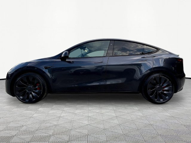 Used 2024 Tesla Model Y Performance AWD/4WD image 8