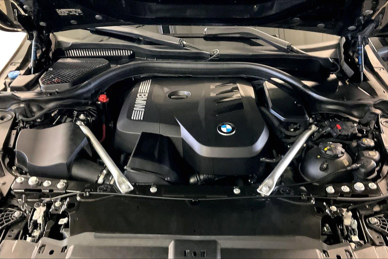 Certified 2025 BMW 530i RWD image 25