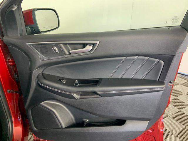 Used 2018 Ford Edge Sport w/ Equipment Group 401A AWD/4WD image 14