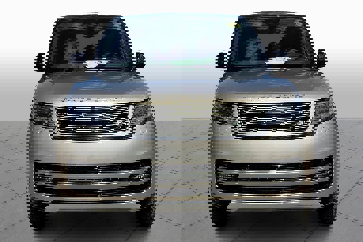 New 2025 Land Rover Range Rover SE image 3