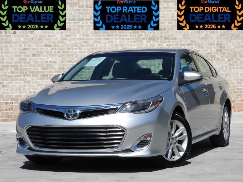 Used 2014 Toyota Avalon XLE FWD image 2