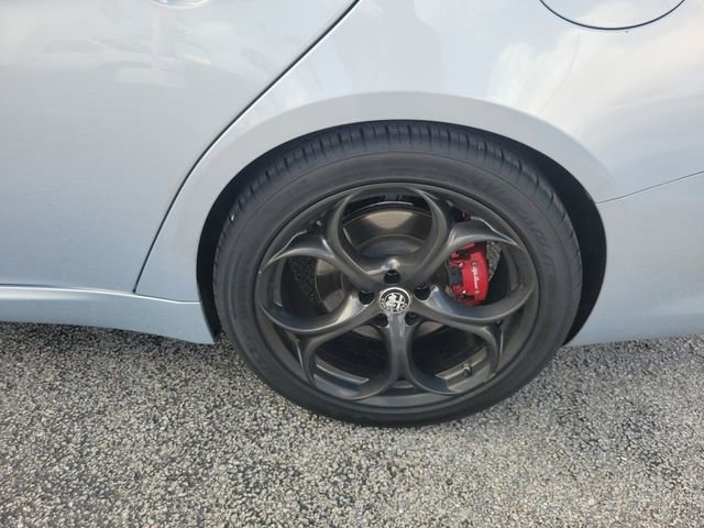 Used 2021 Alfa Romeo Giulia Ti Sport image 7