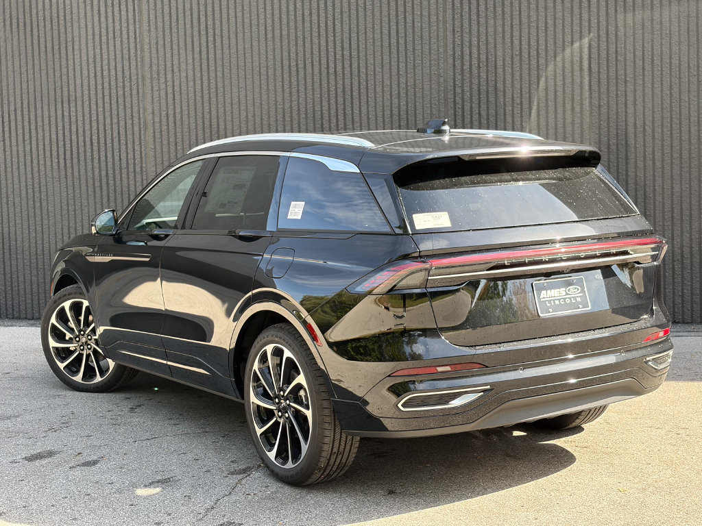 New 2026 Lincoln Nautilus Black Label AWD/4WD image 5