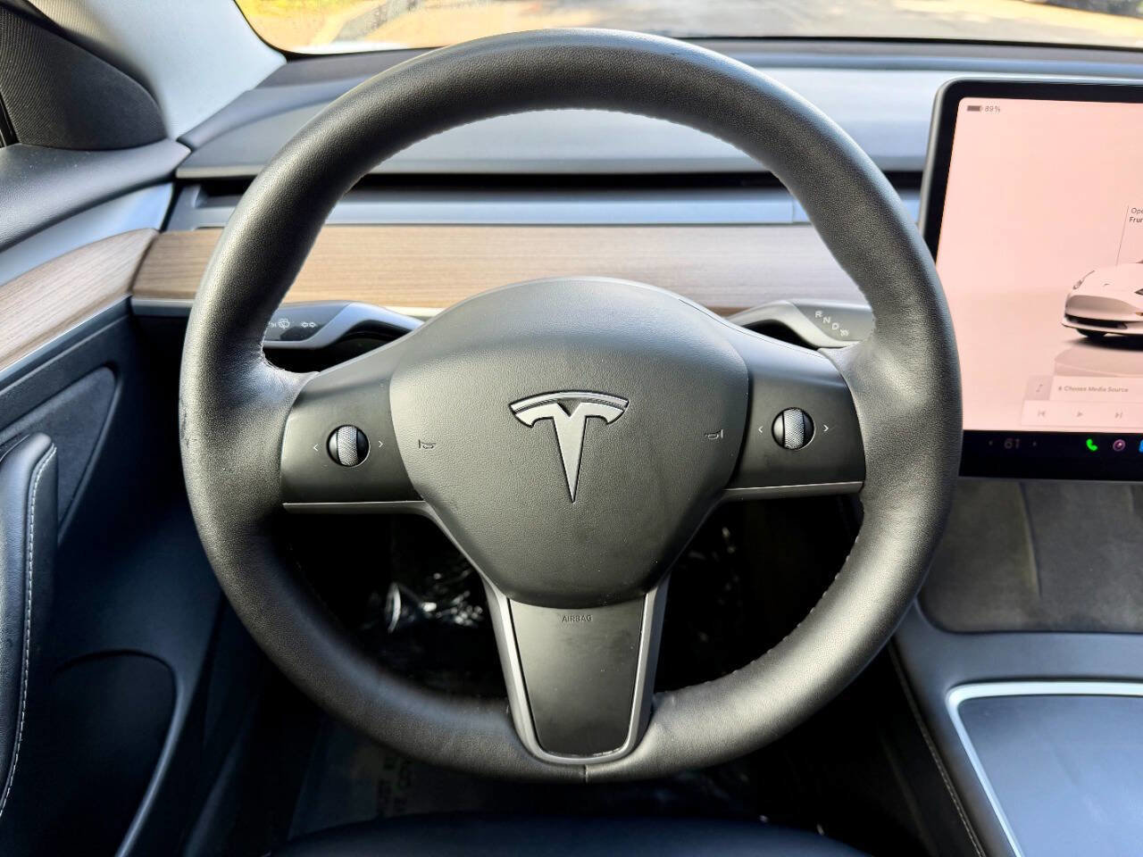 Used 2023 Tesla Model 3 Standard Range image 9