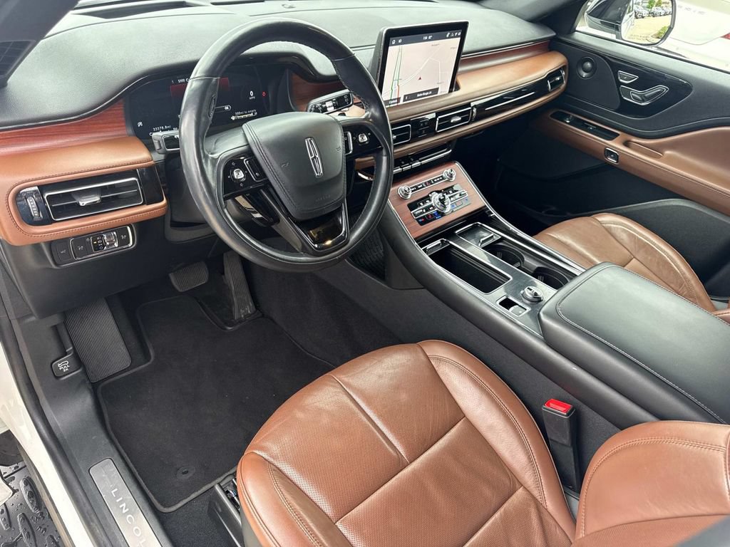 Used 2022 Lincoln Aviator Reserve w/ Equipment Group 201A AWD/4WD image 22