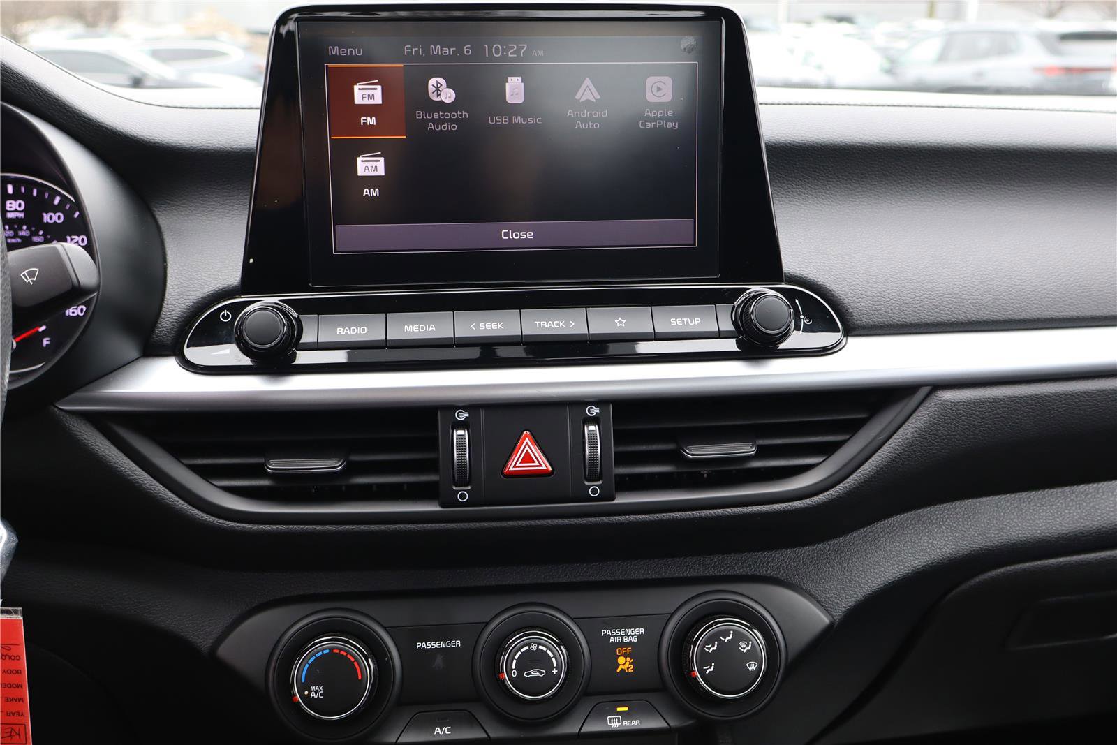 Certified 2023 Kia Forte LXS w/ LXS Technology Package image 22