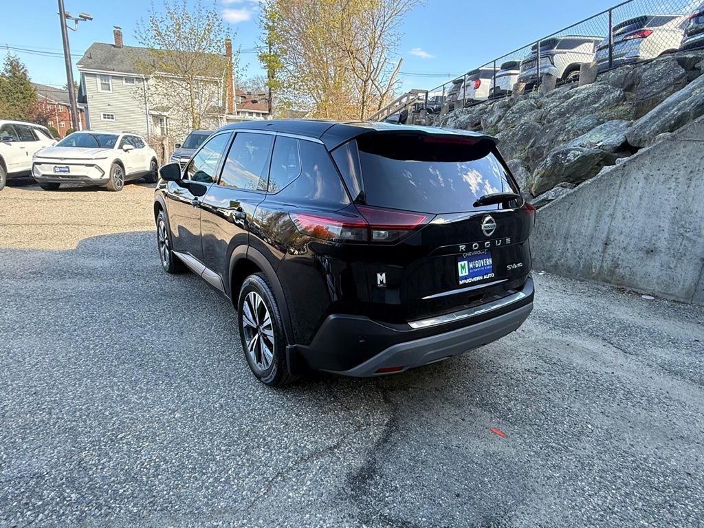 Used 2021 Nissan Rogue SV AWD/4WD image 4