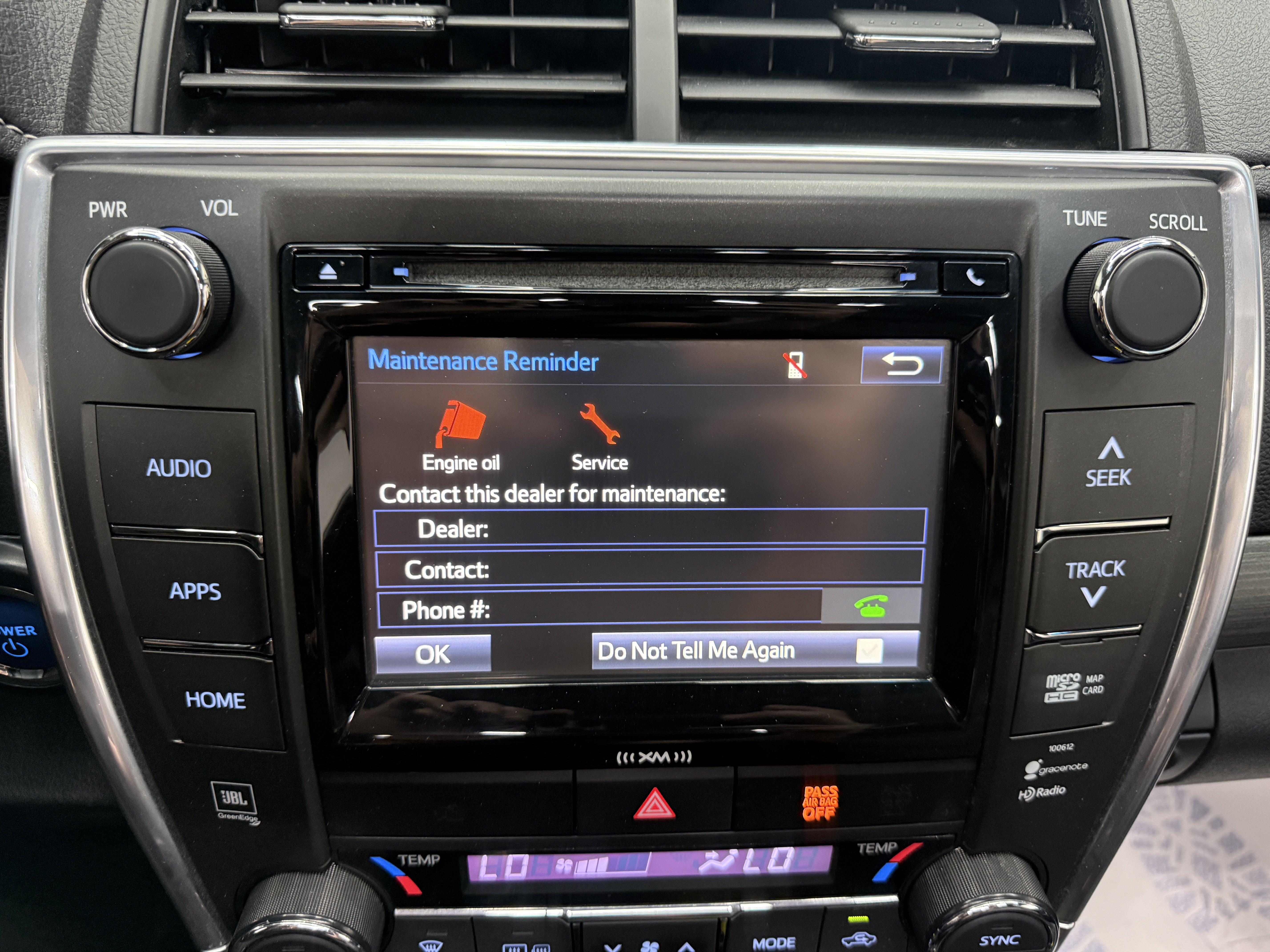 Used 2017 Toyota Camry XLE FWD image 16