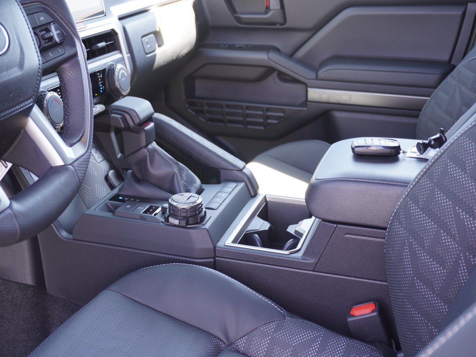 New 2026 Toyota 4Runner TRD Off-Road Premium AWD/4WD image 22