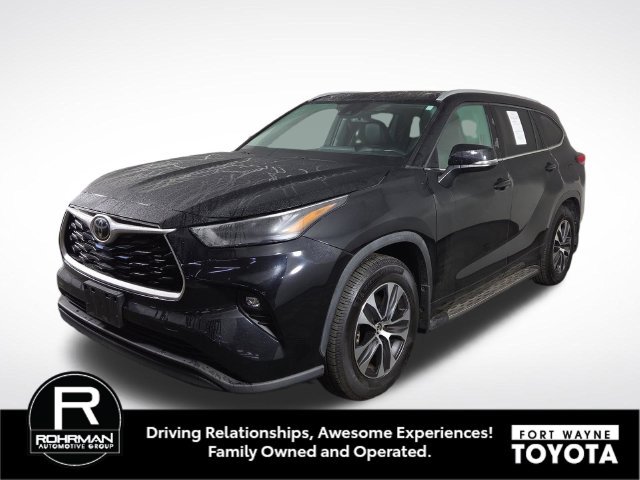 Used 2022 Toyota Highlander XLE
