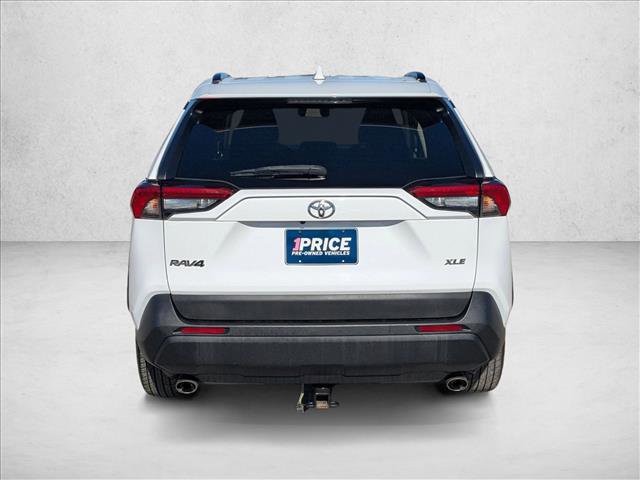 Used 2021 Toyota RAV4 XLE image 7