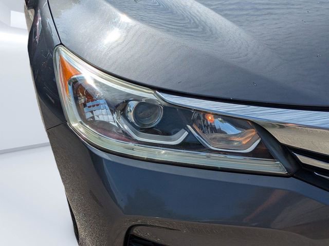 Used 2016 Honda Accord LX image 10