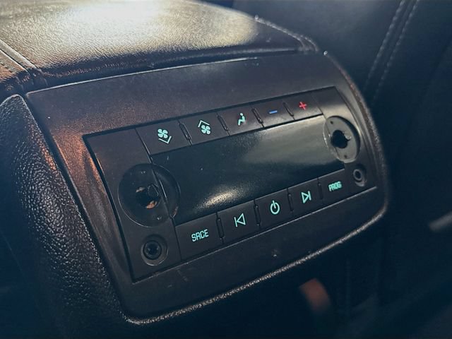 Used 2017 Chevrolet Traverse LT FWD image 26