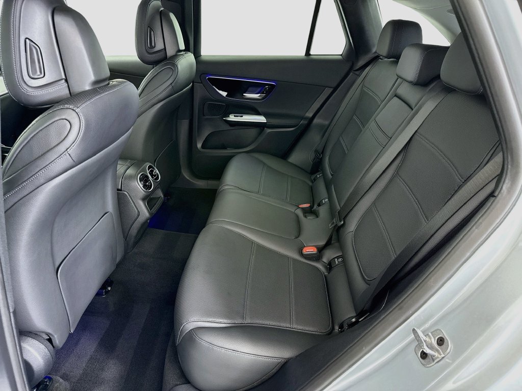 Certified 2026 Mercedes-Benz GLC 300 image 19