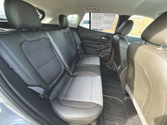 Used 2024 Chevrolet Trax LT w/ Driver Confidence Package image 25
