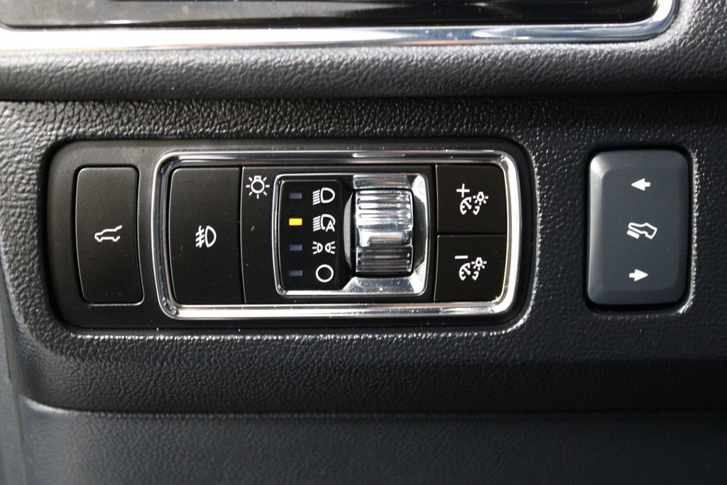 Used 2024 Lincoln Navigator Reserve image 39