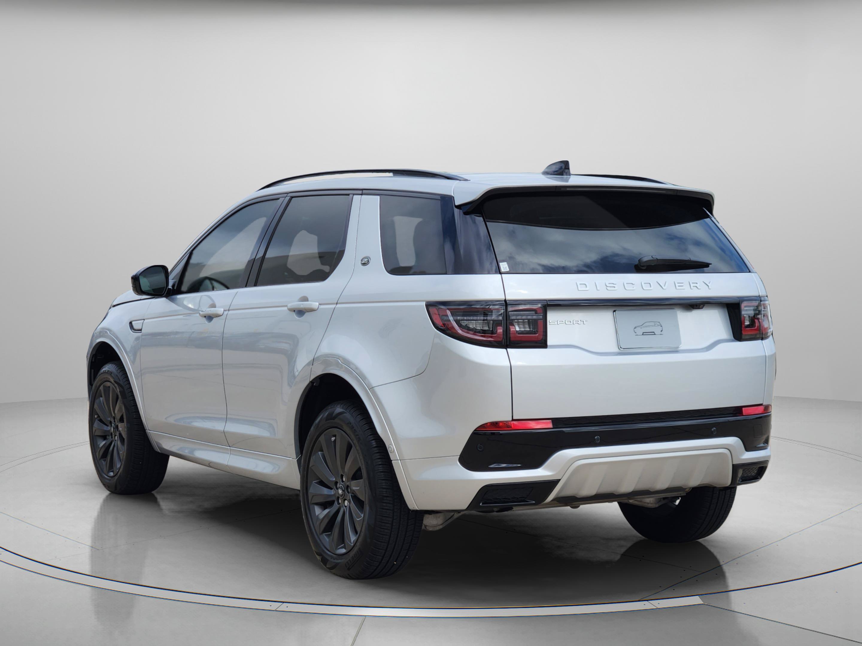 Certified 2025 Land Rover Discovery Sport S AWD/4WD image 3