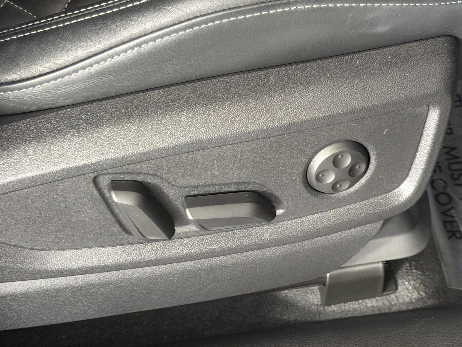 Used 2024 Audi SQ5 Premium Plus w/ Premium Plus Package image 33