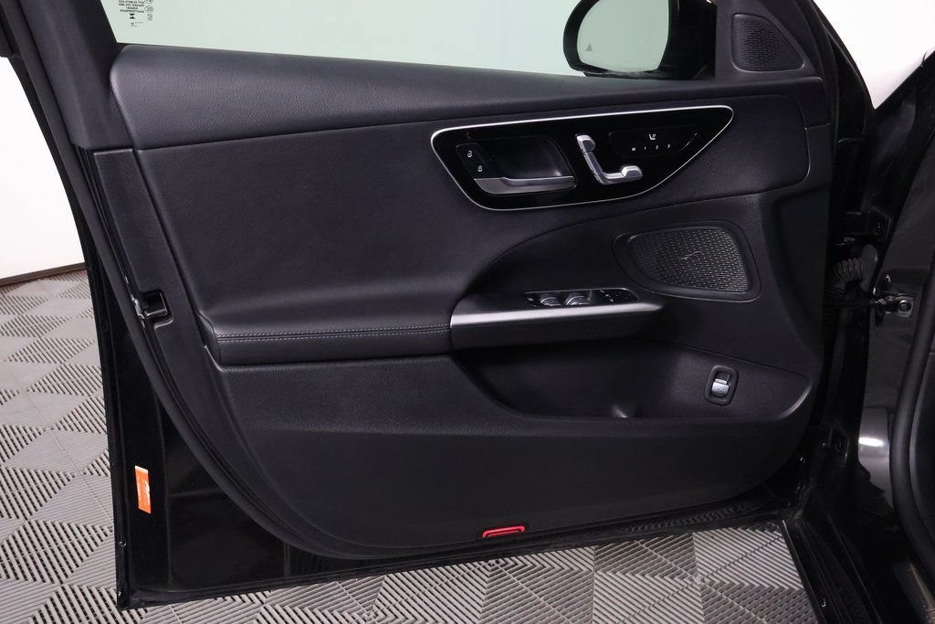 Certified 2023 Mercedes-Benz C 300 Sedan image 12