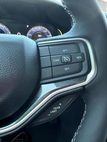 New 2024 Jeep Wagoneer 4WD w/ HD Trailer Tow Package image 23