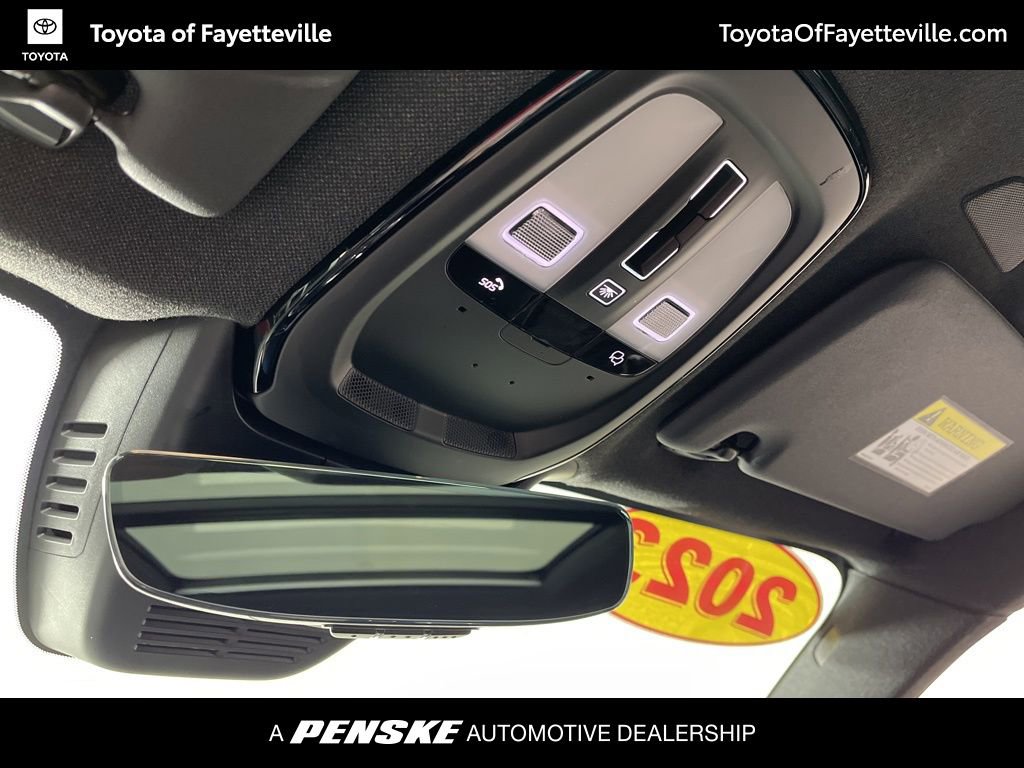 Used 2023 Volvo XC40 Recharge Plus image 26