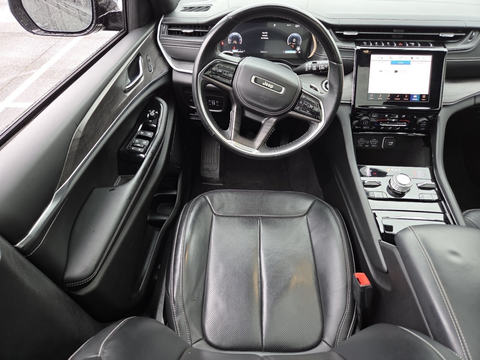 Used 2022 Jeep Grand Cherokee Overland AWD/4WD image 33