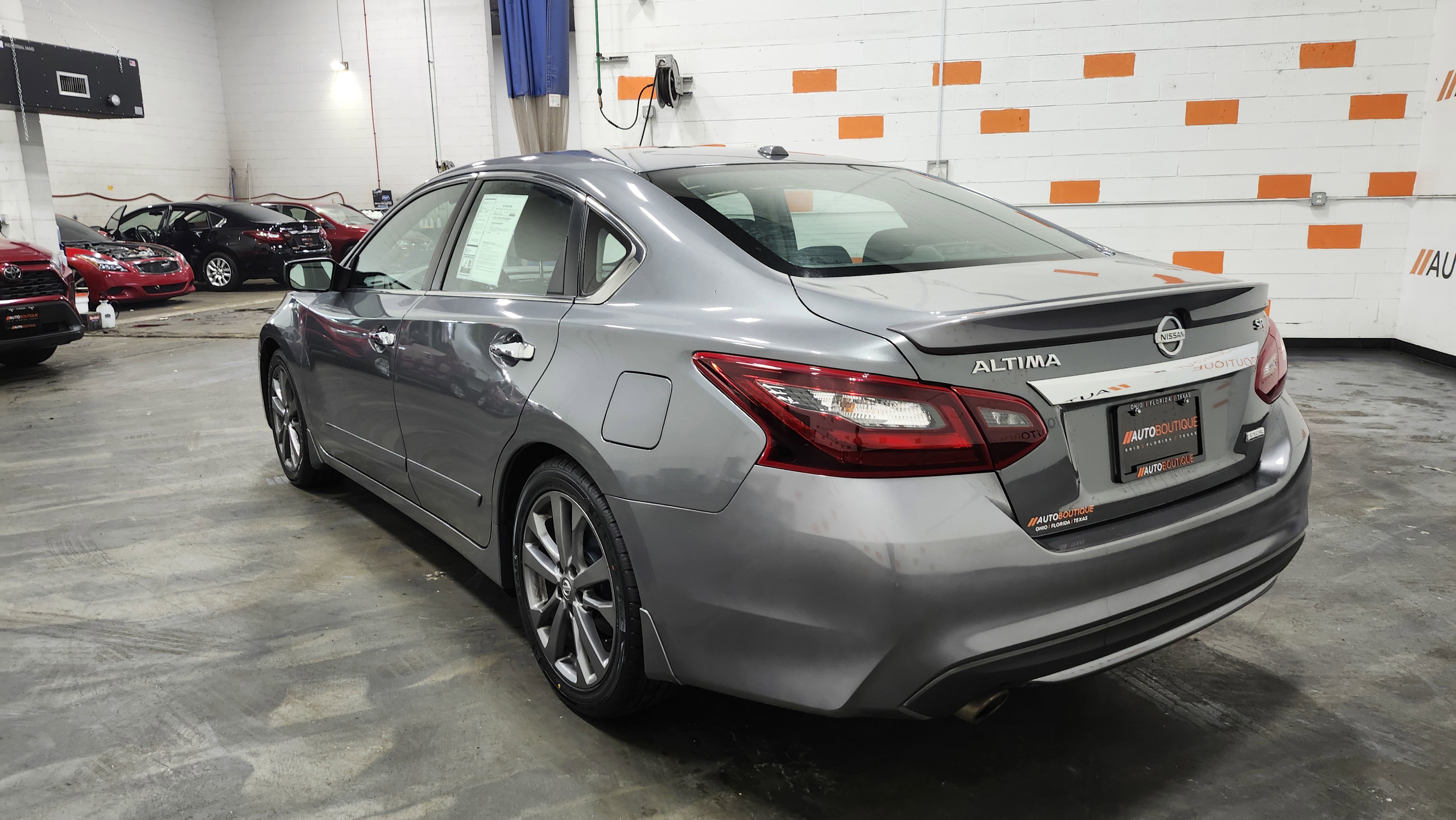 Used 2018 Nissan Altima 2.5 SR w/ SR Special Edition image 15