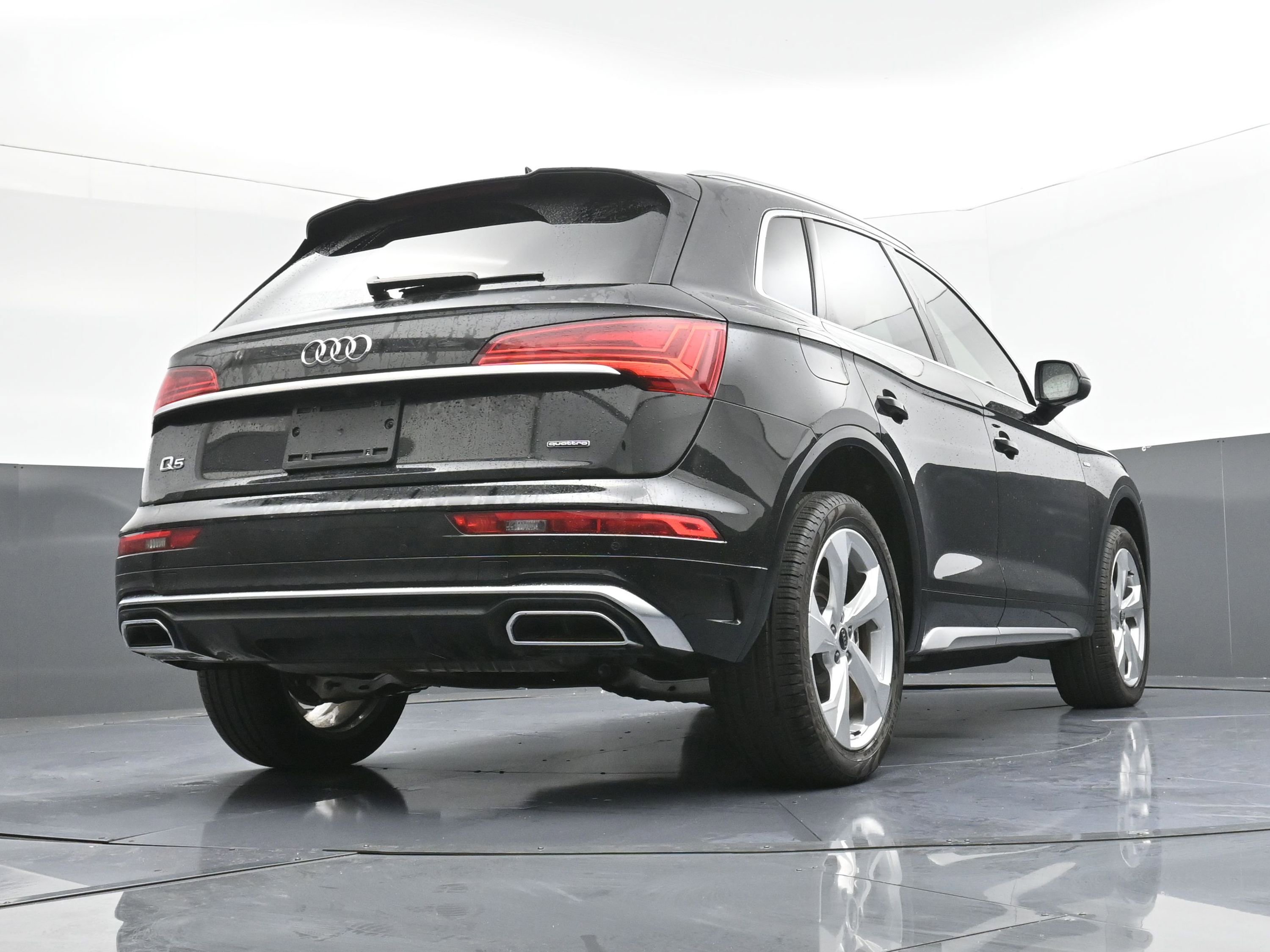 Used 2024 Audi Q5 2.0T Premium Plus w/ Premium Plus Package image 31