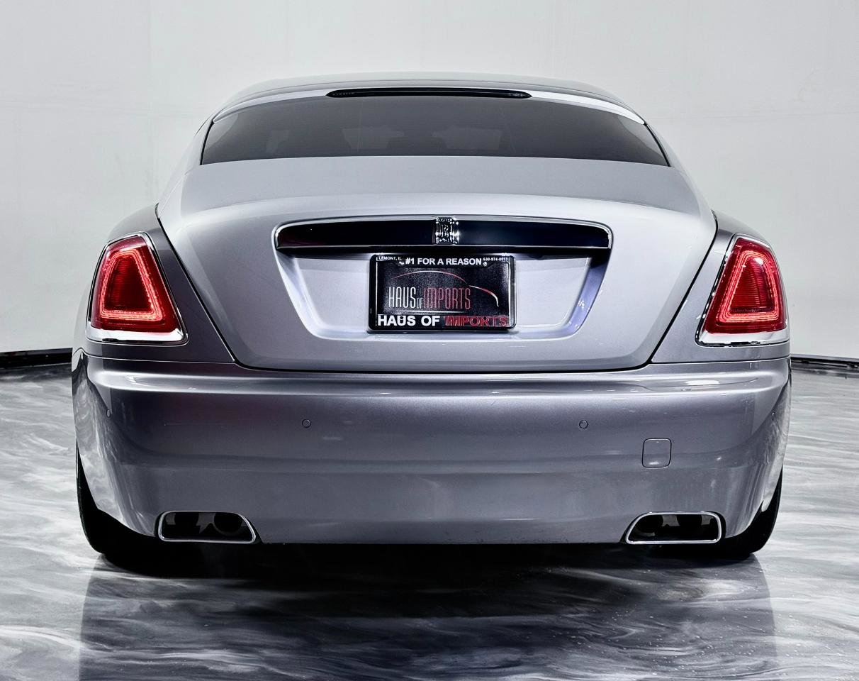 Used 2015 Rolls-Royce Wraith image 13
