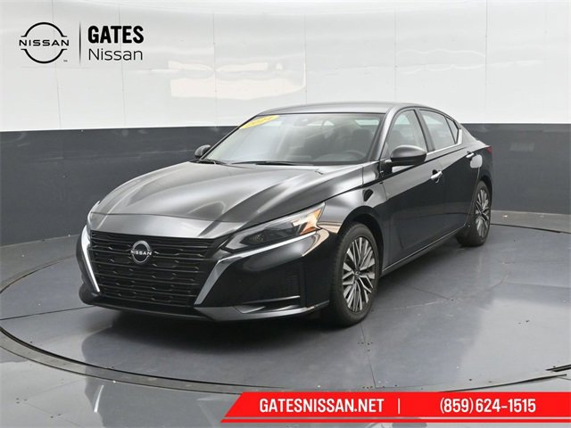 Used 2024 Nissan Altima 2.5 SV image 6