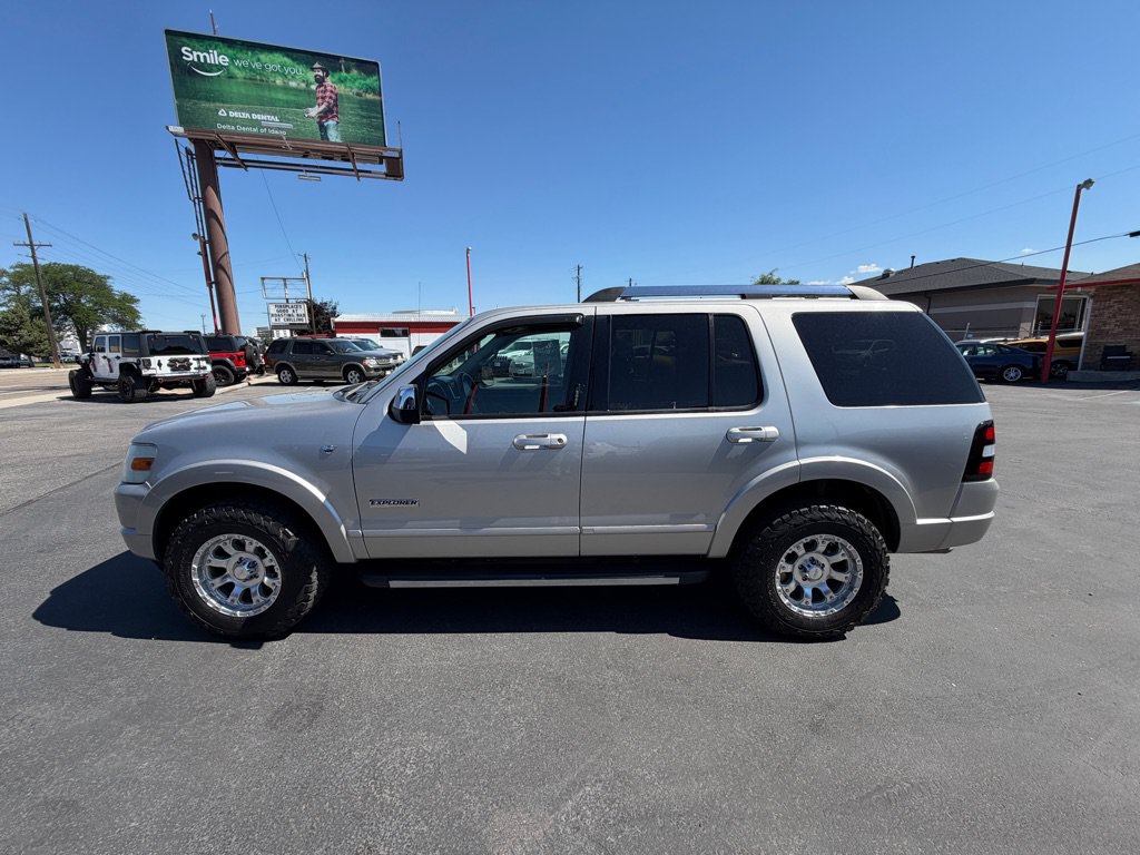 Used 2007 Ford Explorer Limited AWD/4WD image 3
