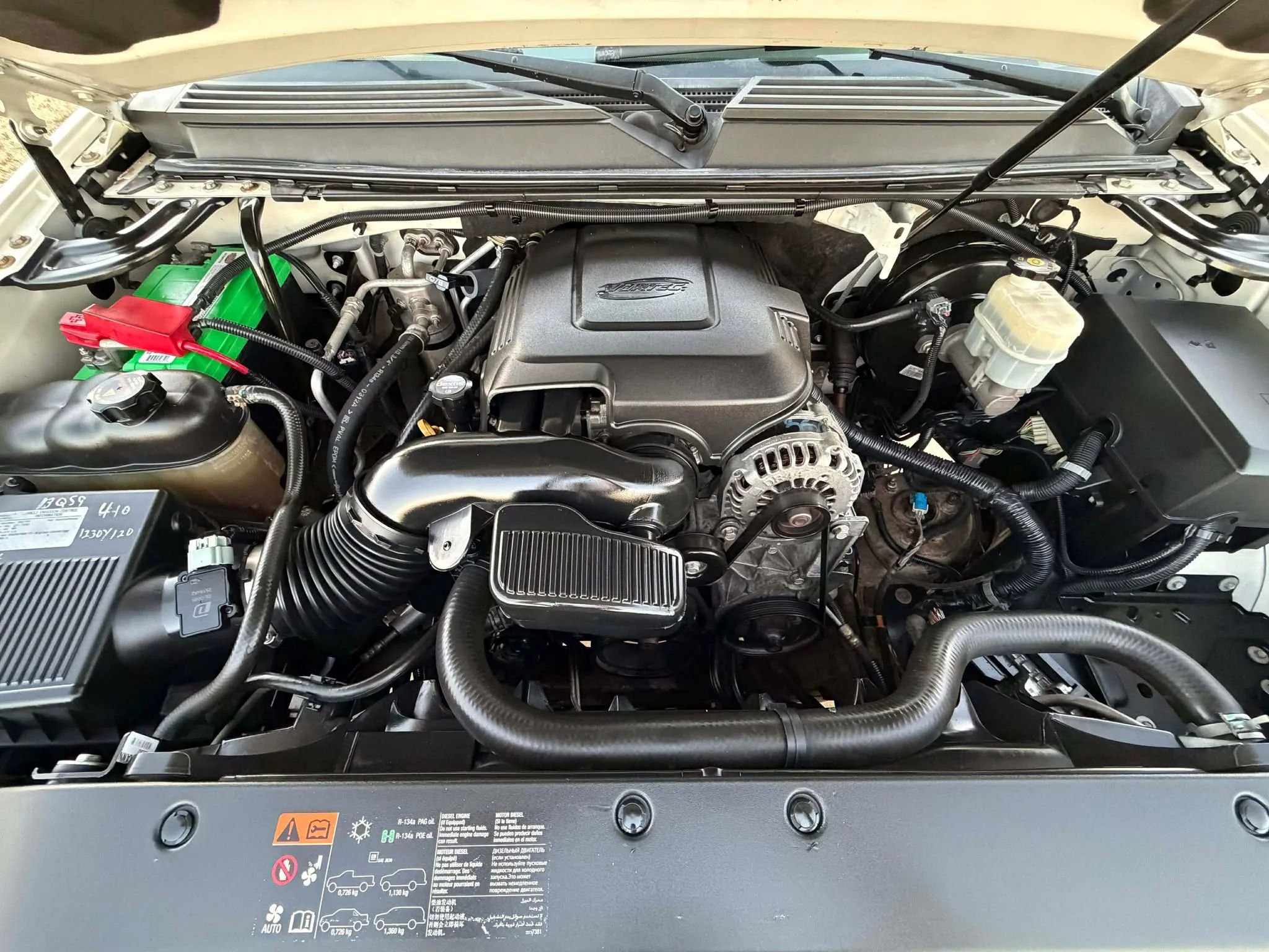 Used 2012 GMC Yukon Denali image 35