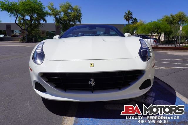 Used 2015 Ferrari California T image 87