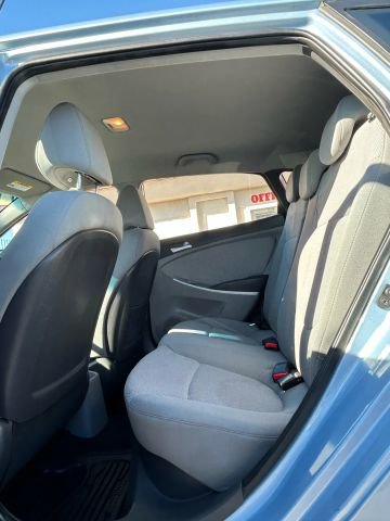 Used 2013 Hyundai Accent GS image 10