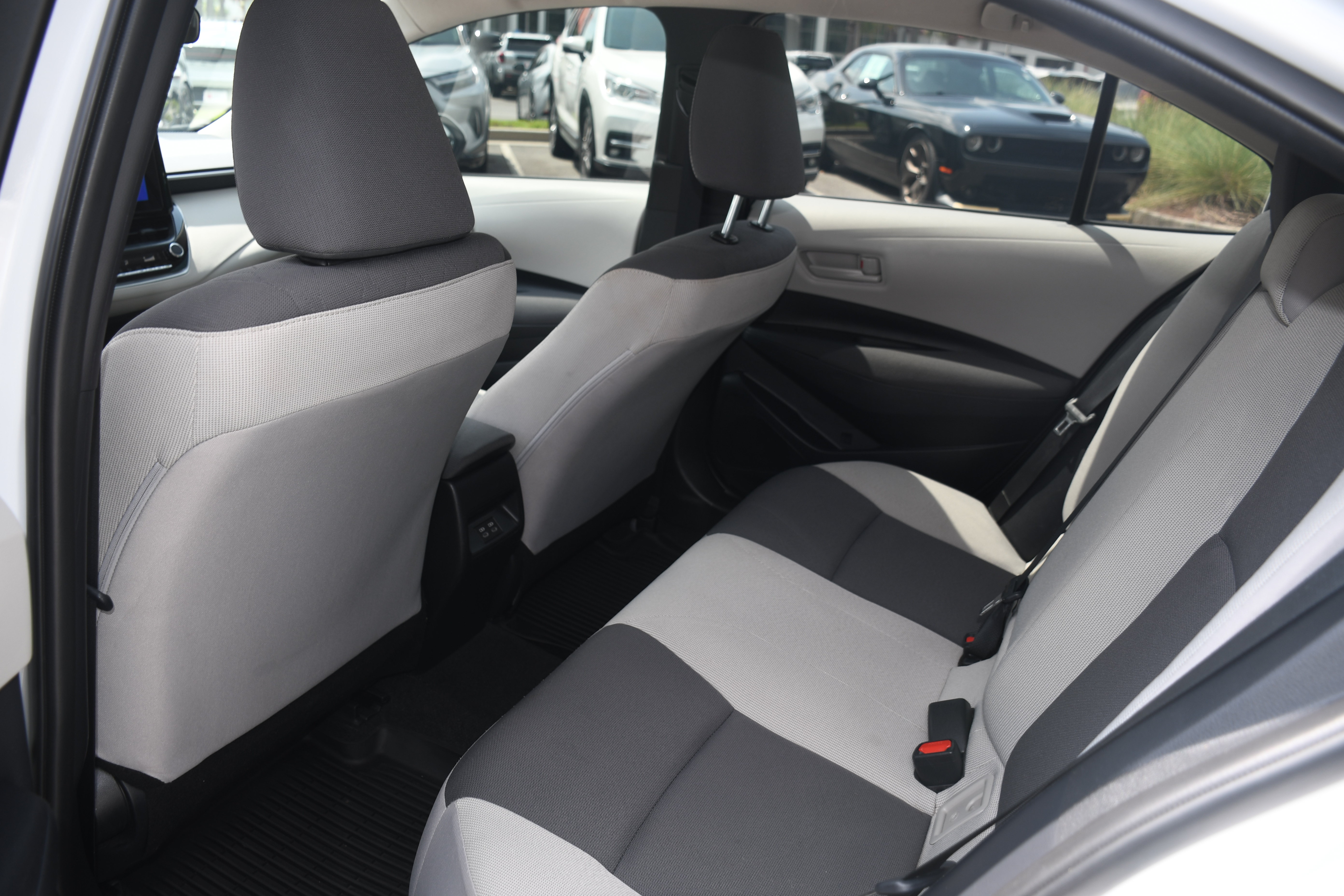 Certified 2025 Toyota Corolla LE FWD image 14