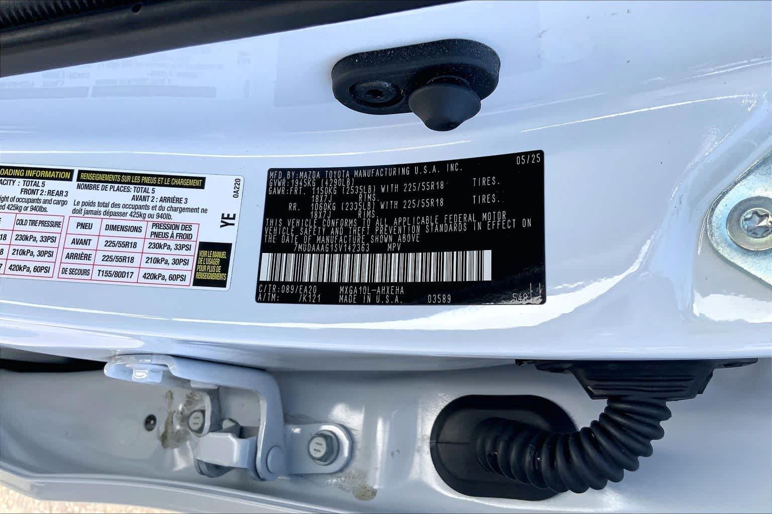 Certified 2025 Toyota Corolla Cross XLE w/ Convenience Package FWD image 34