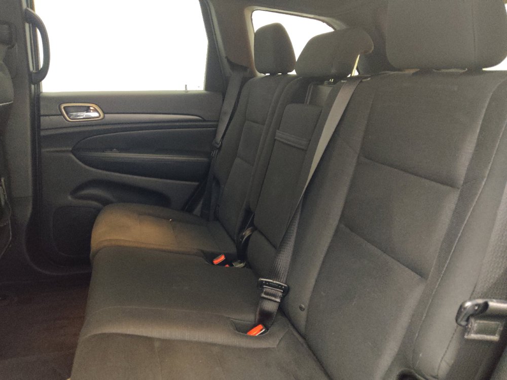 Used 2016 Jeep Grand Cherokee Laredo RWD image 18