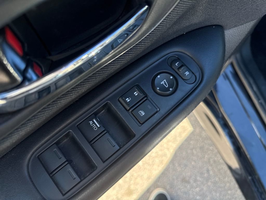 Used 2021 Honda HR-V Sport image 11
