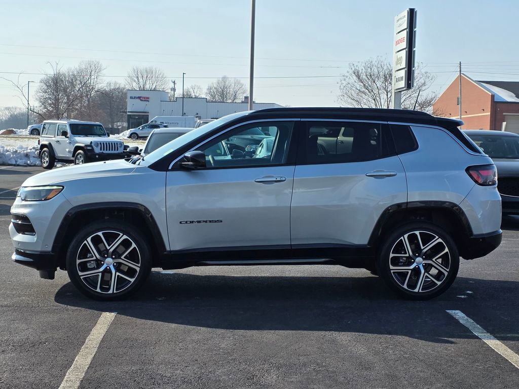 Used 2024 Jeep Compass Limited w/ Elite Group image 8