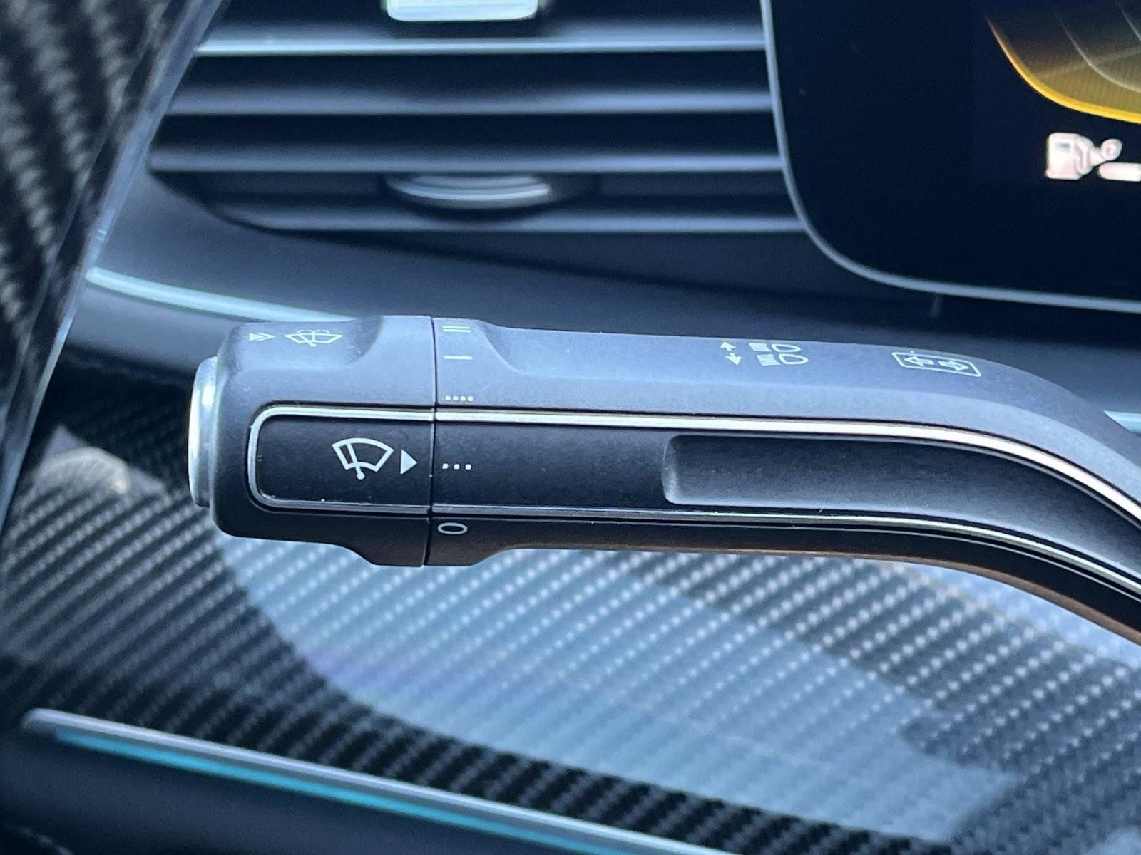 Certified 2022 Mercedes-Benz GLE 63 AMG S image 33