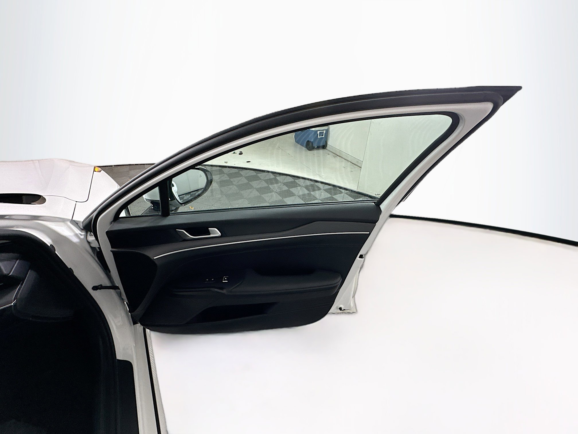 Used 2025 Kia K5 LXS image 31