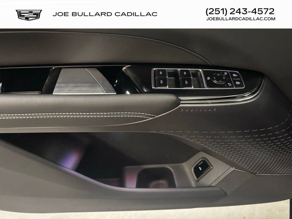 New 2026 Cadillac Lyriq Luxury w/ LPO, Floor Liner Package image 27