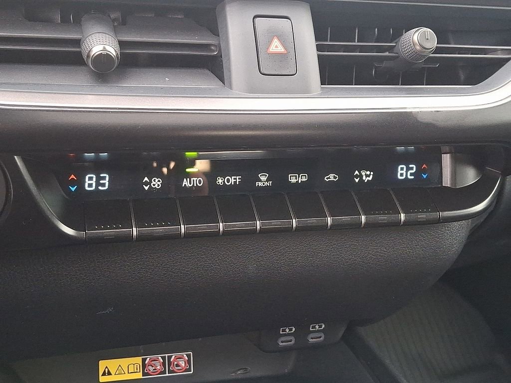 Used 2023 Lexus UX 250h AWD w/ Premium Package image 17