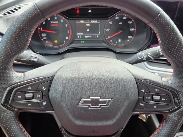 Certified 2024 Chevrolet Trax RS w/ Sunroof Package FWD image 19