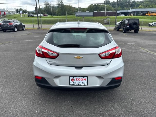 Used 2018 Chevrolet Cruze LT w/ Convenience Package FWD image 7