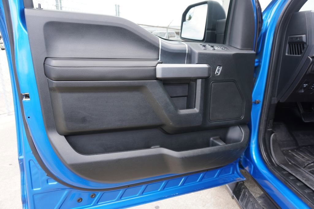 Used 2019 Ford F150 XLT w/ Equipment Group 302A Luxury AWD/4WD image 8