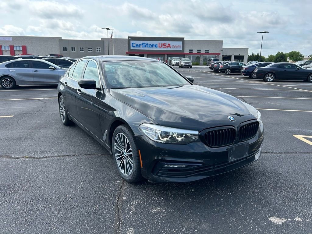Used 2018 BMW 530i xDrive AWD/4WD image 1