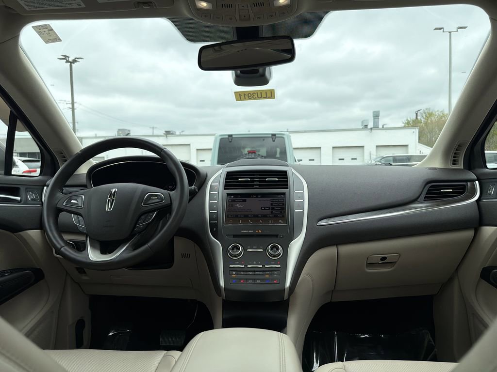 Used 2019 Lincoln MKC Reserve w/ MKC Climate Package image 18