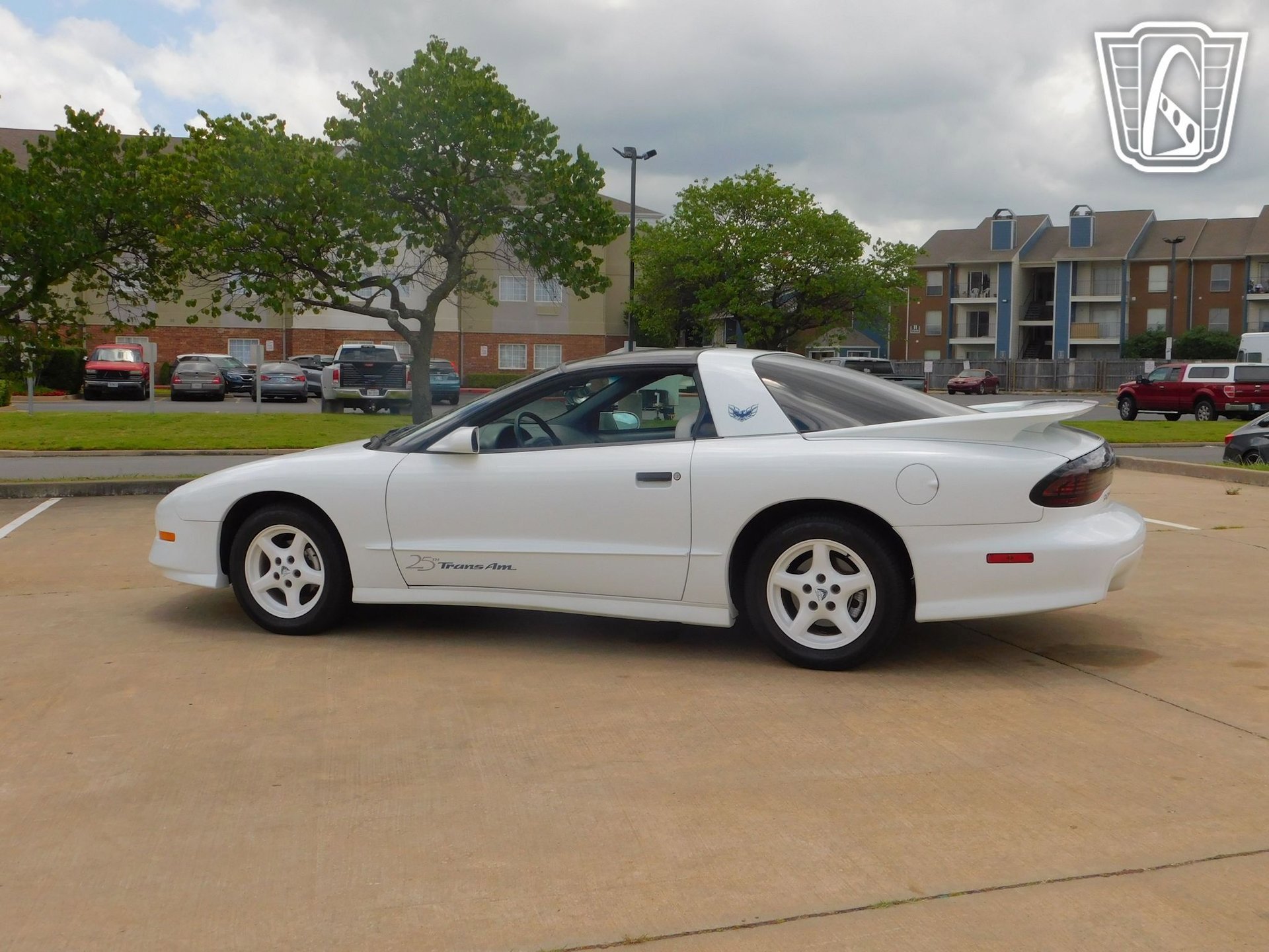 Used 1994 Pontiac Firebird Coupe image 15