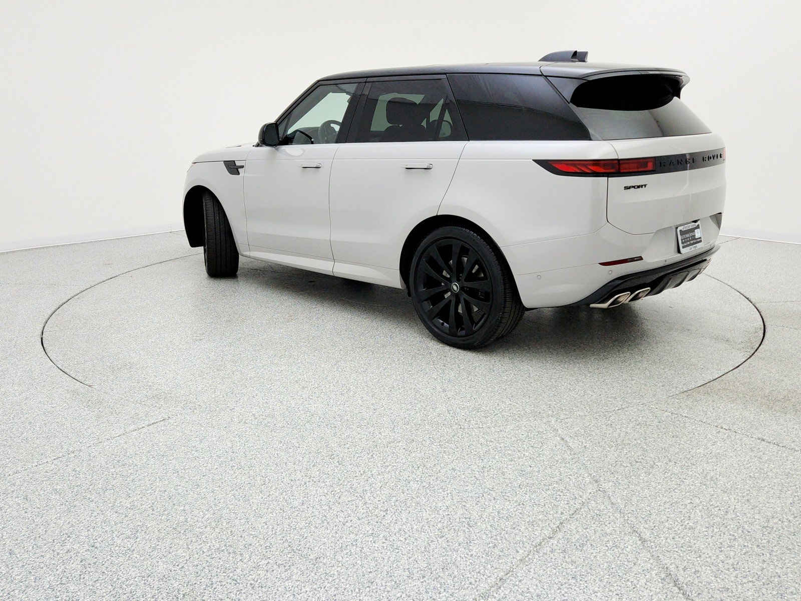 Used 2025 Land Rover Range Rover Sport Dynamic SE image 7